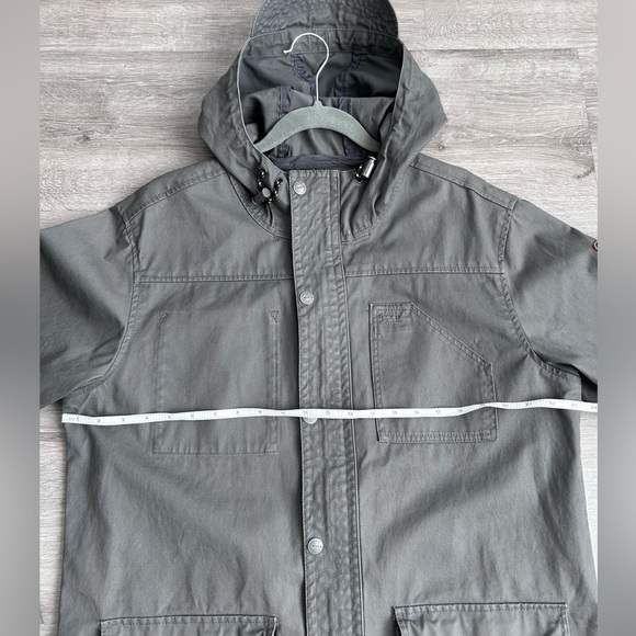 Men's RCVA military style Gray Hooded Jacket size medium - Picture 6 of 7